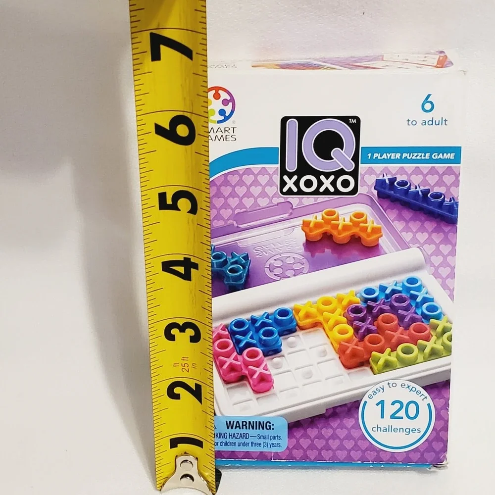 Smart Games 444 IQ XOXO Comopact Logic Puzzle Travel Size Game